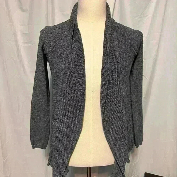 Women’s Bellini Open Front Sweater. 
Size Small 
EUC. 
Heather Blue - Picture 2 of 5